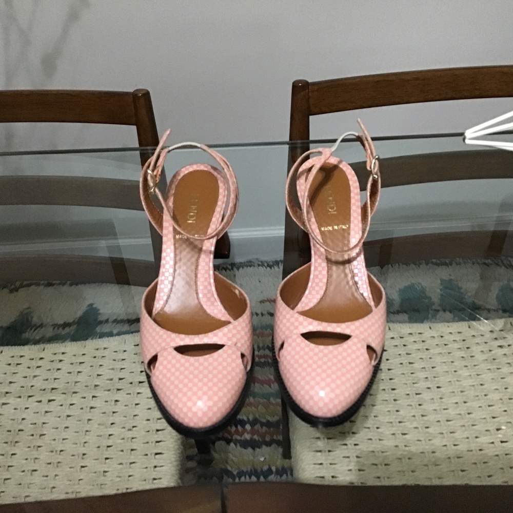 Fendi Colorblock Pattern Sandals - image 1